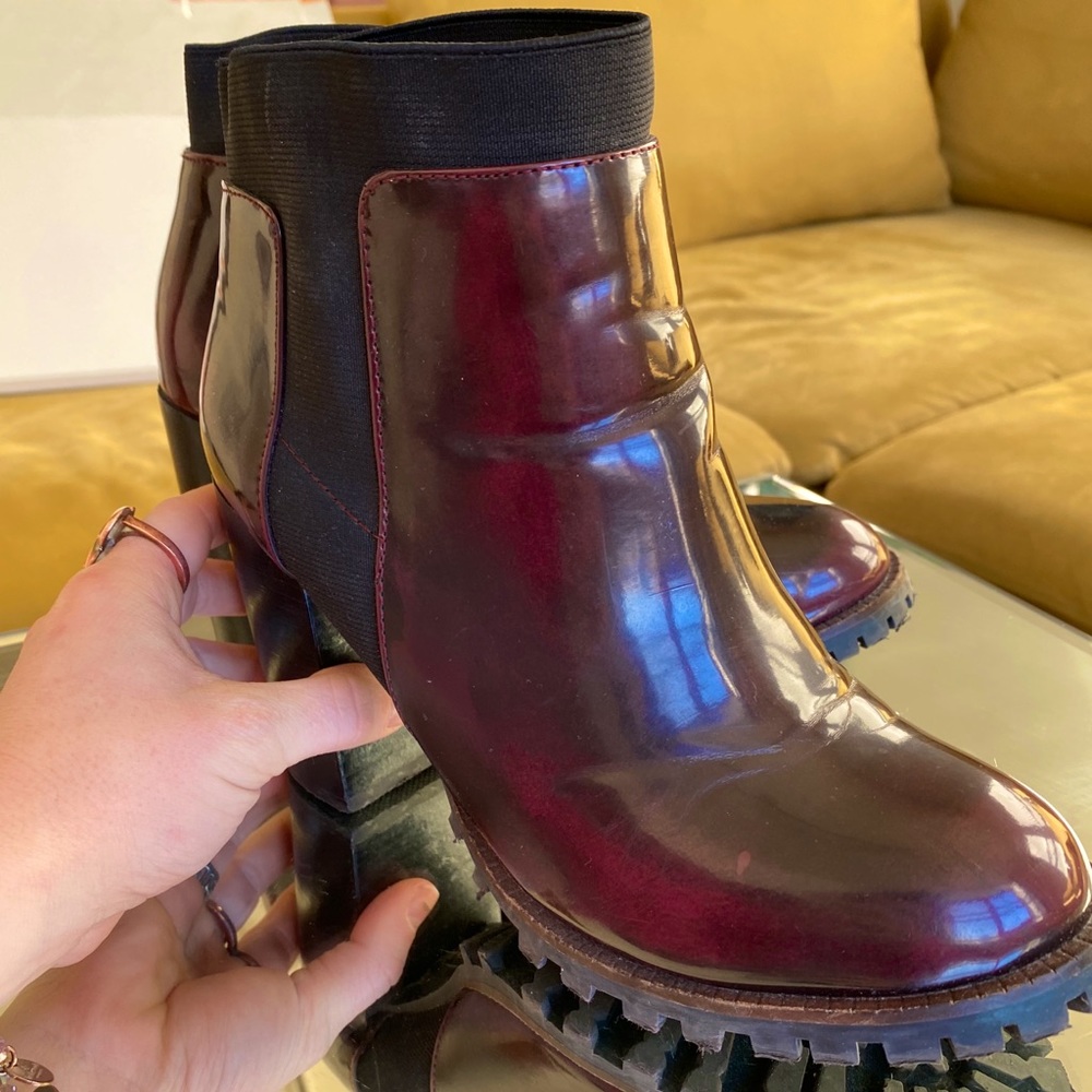 STEVE MADDEN BOOTIES